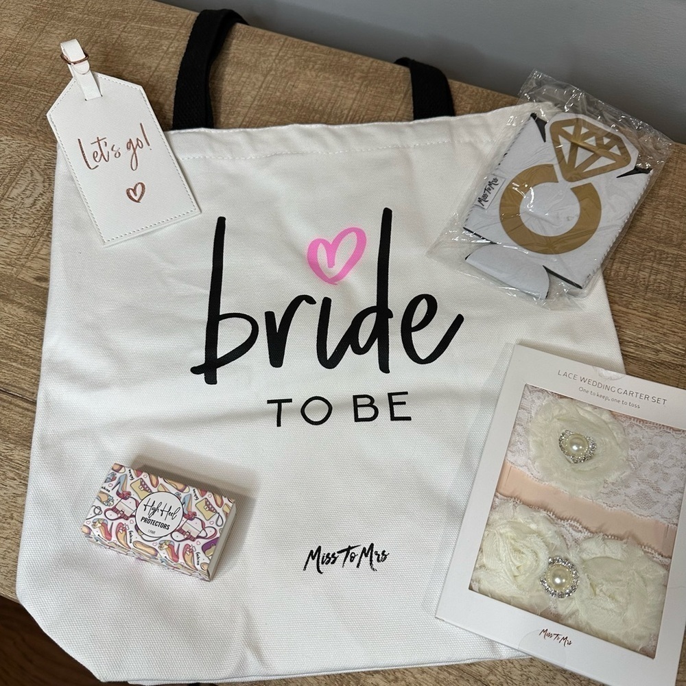 Bride to Be Package - Picture 2 of 10